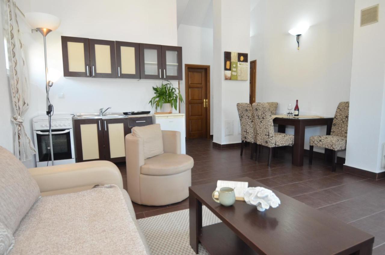 Stradioti Apartments 티바트 외부 사진
