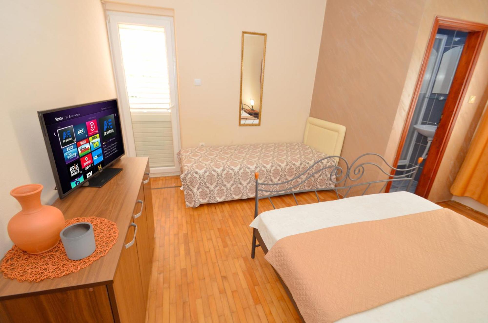 Stradioti Apartments 티바트 외부 사진